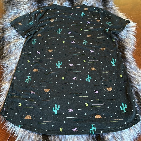 Modern Lux Women's Cactus Desert Short Sleeve Tee - Picture 6 of 9